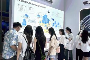 华工正源出席2024武汉光博会